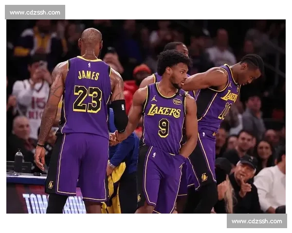 湖人火箭近期对决看点浓缩年轻冲击与老牌底蕴的正面对话焦点赛场